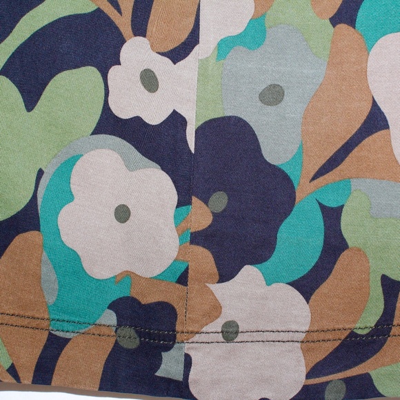 Cabi "Zip Line" Floral Side Pocket Skirt - Picture 14 of 16